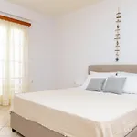 아파트 Naxos Almyra