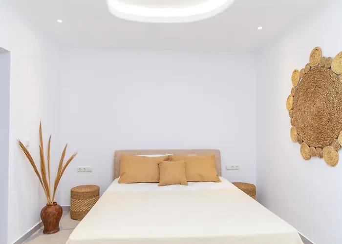 Naxos Almyra * Naxos City